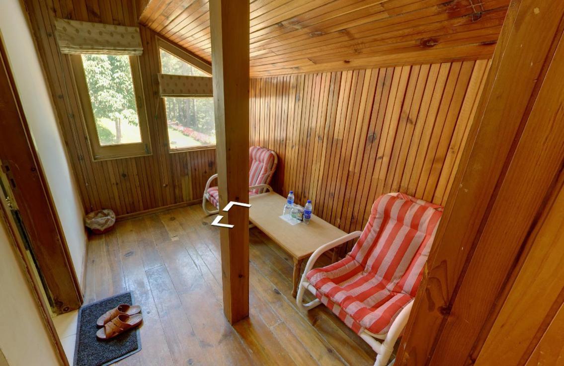 Hotel Arcadian Sprucewoods à Shogran Extérieur photo
