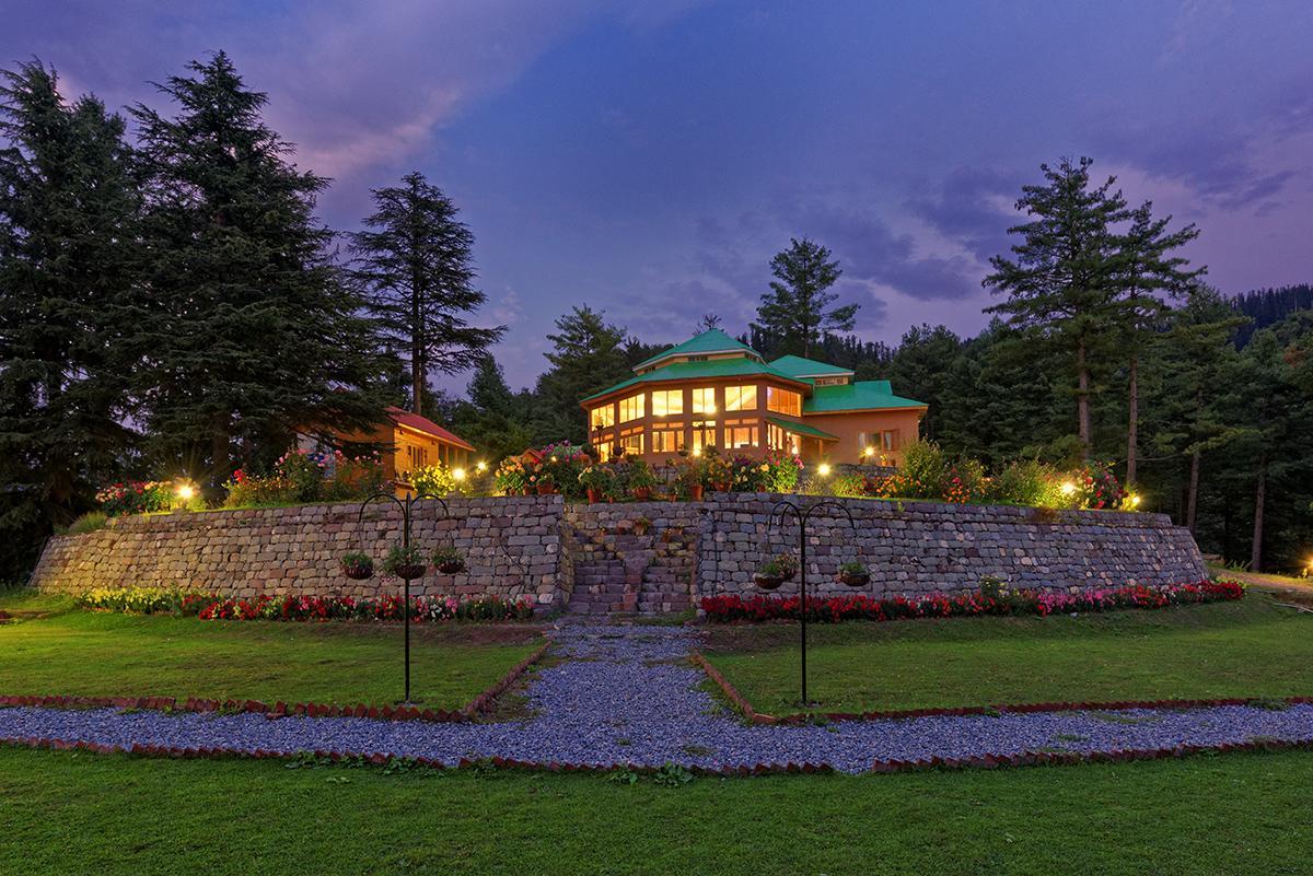 Hotel Arcadian Sprucewoods à Shogran Extérieur photo