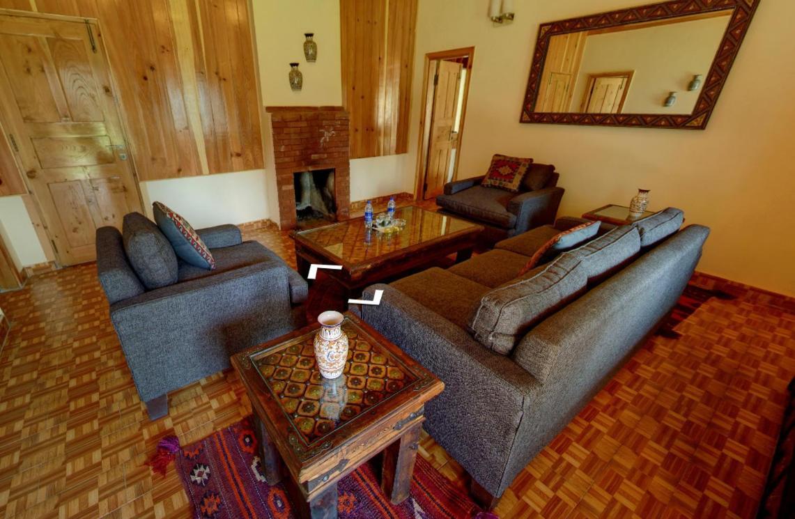 Hotel Arcadian Sprucewoods à Shogran Extérieur photo